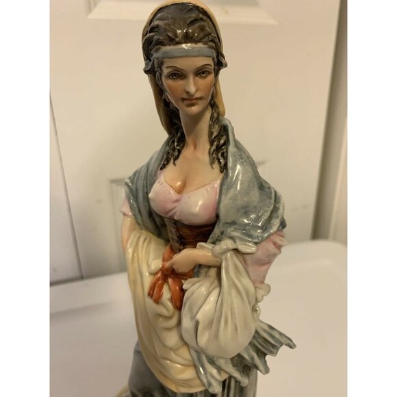 VINTAGE B. MERLI FIGURINE LADY WITH Bag Purse Shawl Head scarf 11" H Capodimonte - Picture 1 of 11